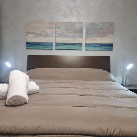 Nettuno Bari Apartment Bagian luar foto