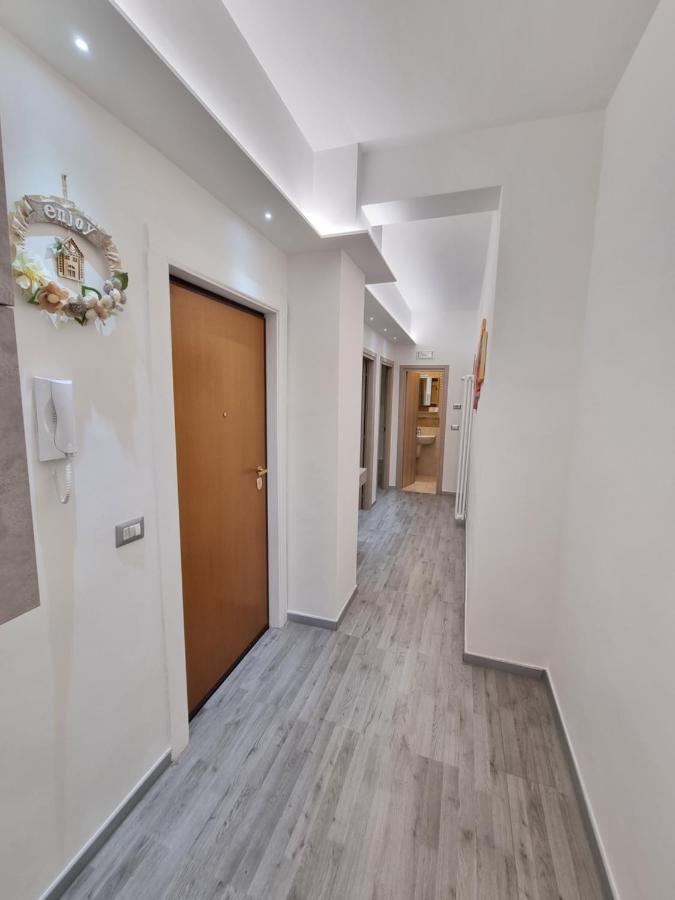 Nettuno Bari Apartment Bagian luar foto